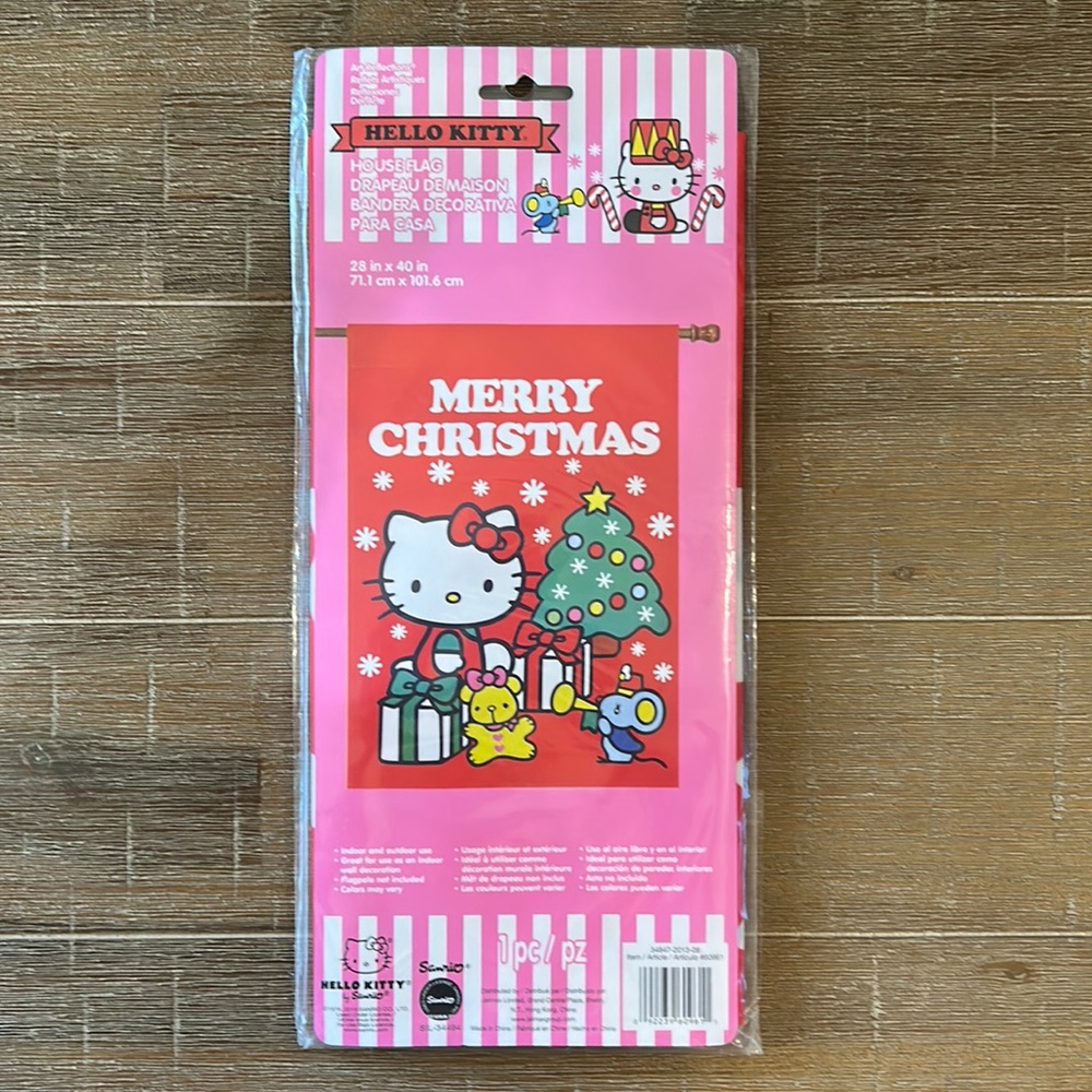 Hello Kitty House Flag Christmas Tree